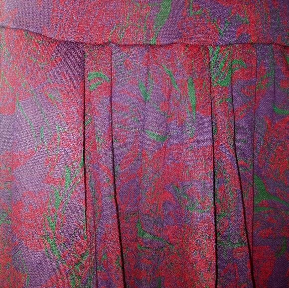 LuLaRoe Amelia XS - Picture 2 of 4